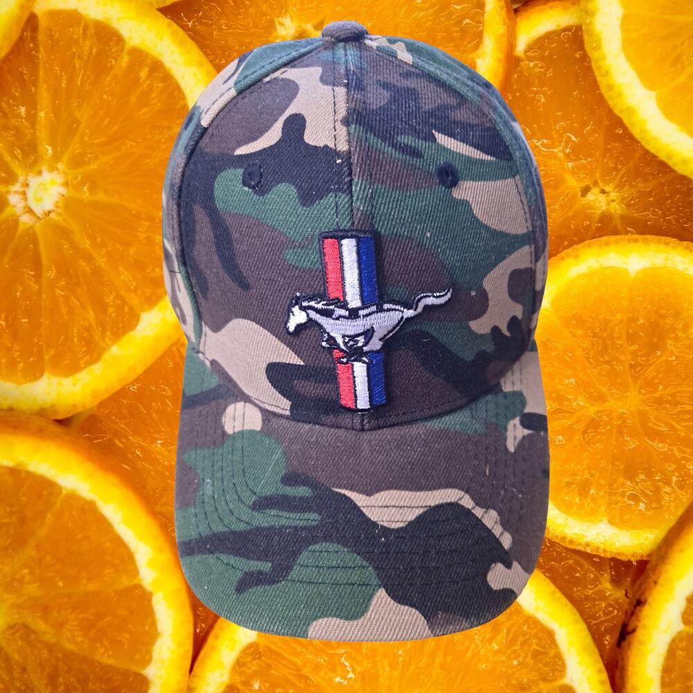 NWT DF Camo‎ Mustang Hook and Loop Closure Adjustable Baseball Hat Cap